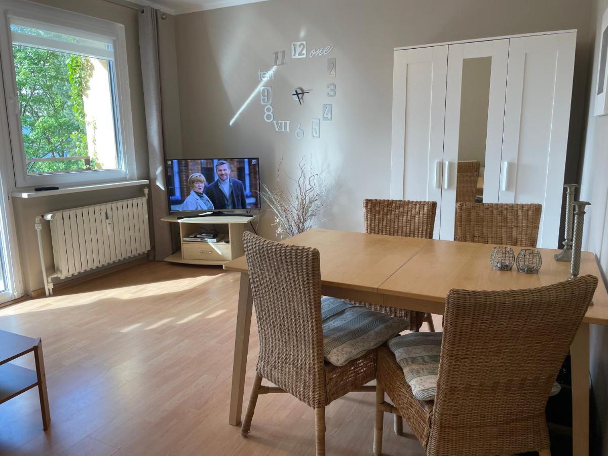 Wolin-Travel Apartament Dom Przy Parku مينززدرويه المظهر الخارجي الصورة