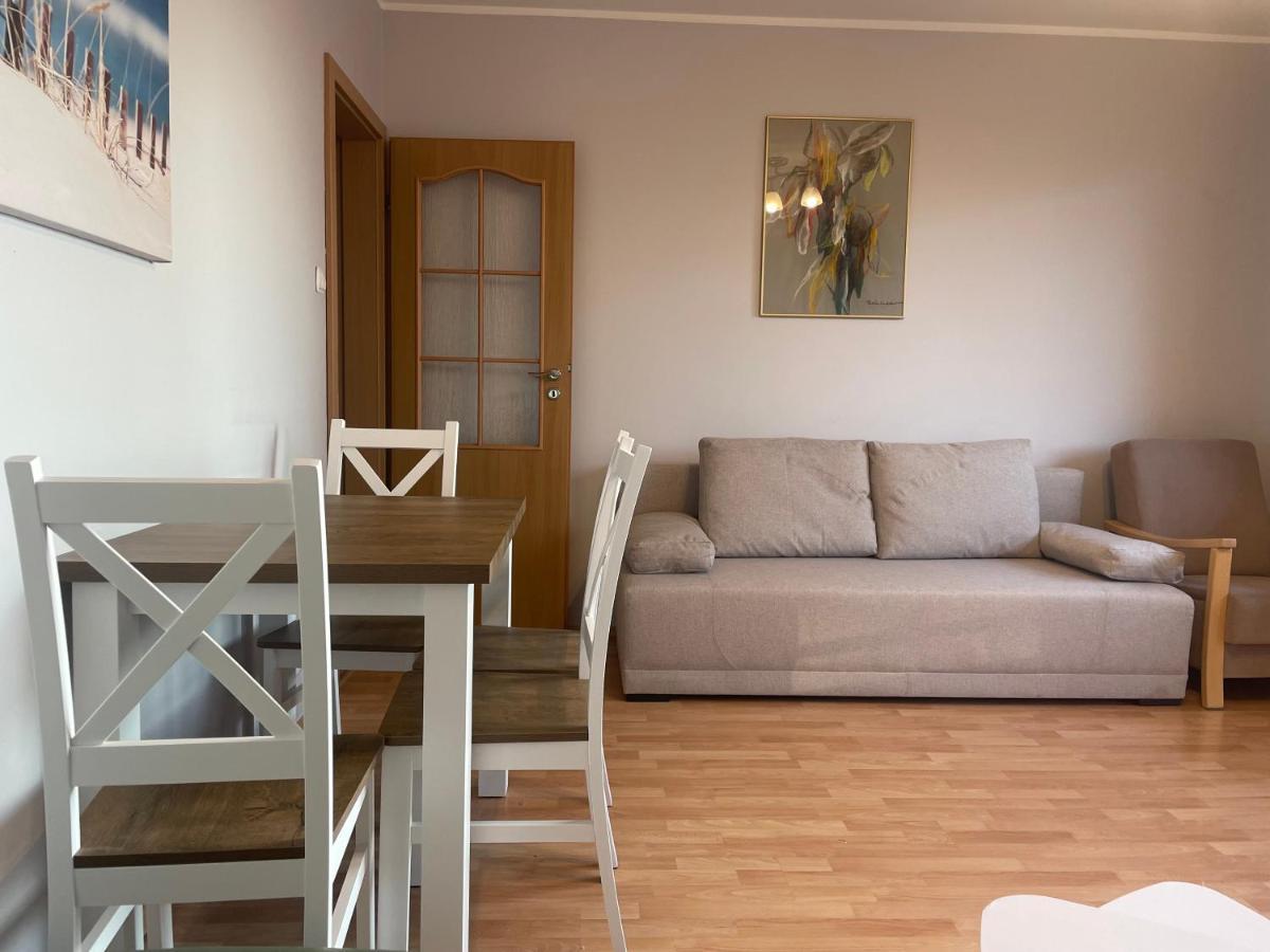 Wolin-Travel Apartament Dom Przy Parku مينززدرويه المظهر الخارجي الصورة