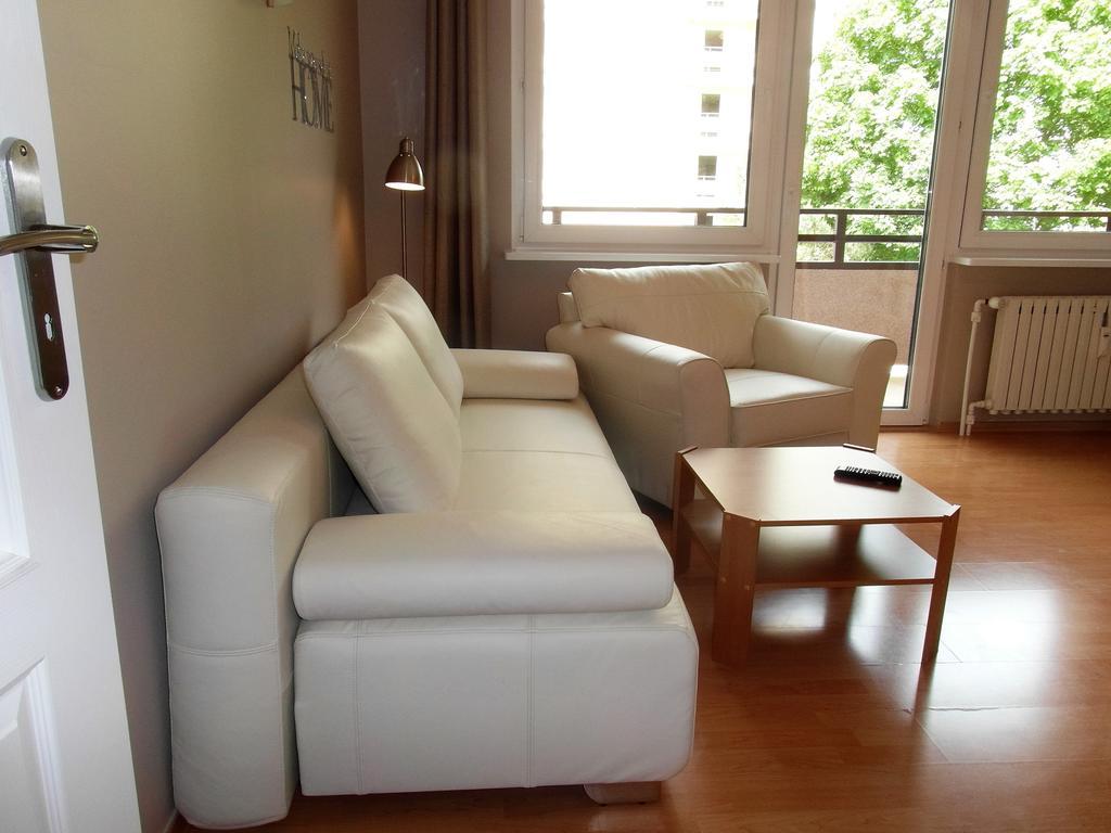 Wolin-Travel Apartament Dom Przy Parku مينززدرويه المظهر الخارجي الصورة